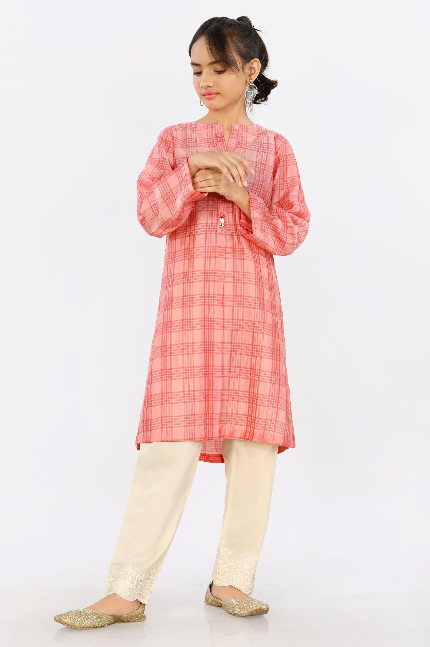 Teenager deals kurti design